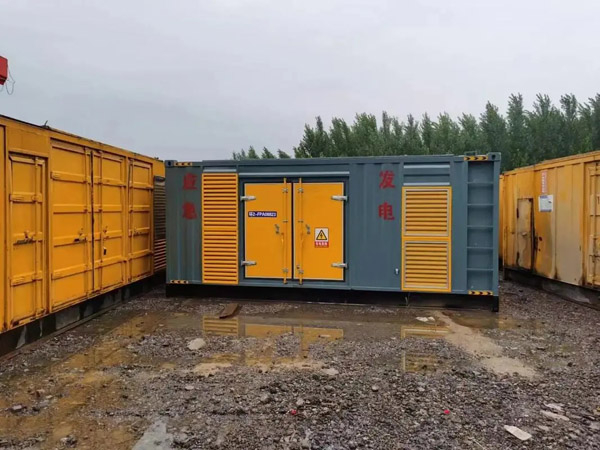 临汾柴油发电机如何判断干式空气滤清器是否需要更换？